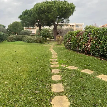 Appartamento Beau Proche Mer, Gare Et Commerces Antibes